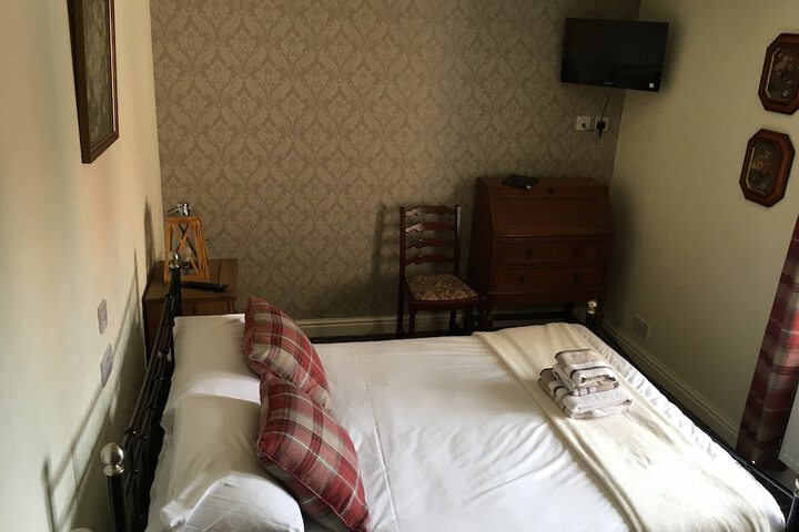 Room 9 of 26