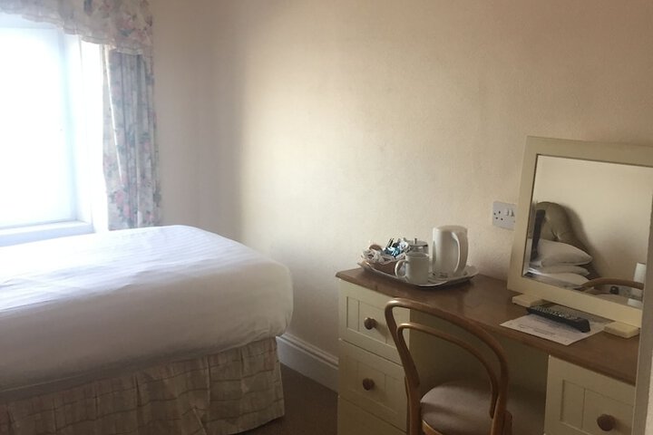Room 43 of 74