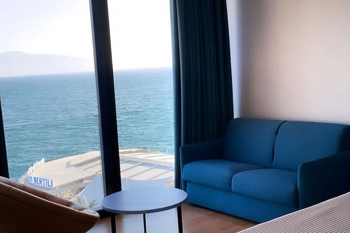 Room 52 of 138