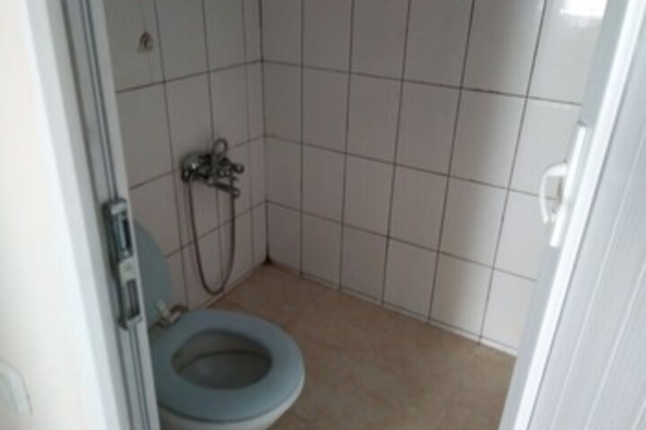 Room 2 of 21