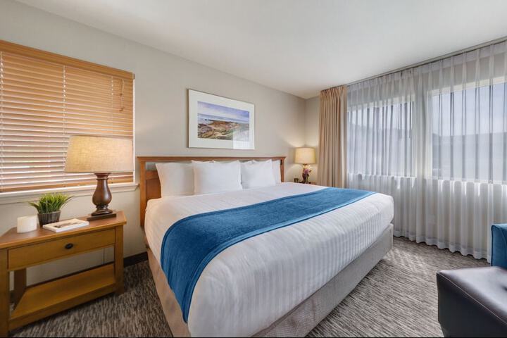 Room 4 of 36