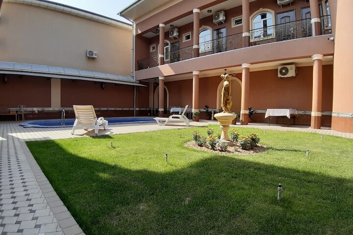 Hotel Exterior 48 of 48