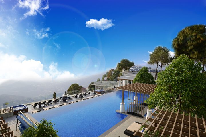 Pool Hotel