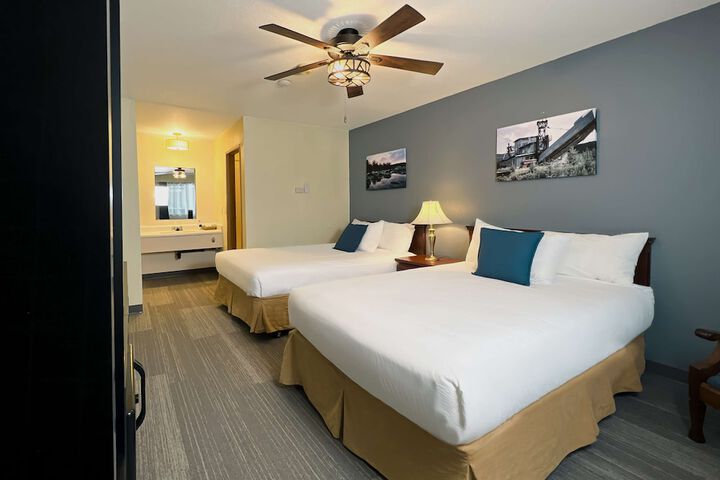 Room 19 of 74