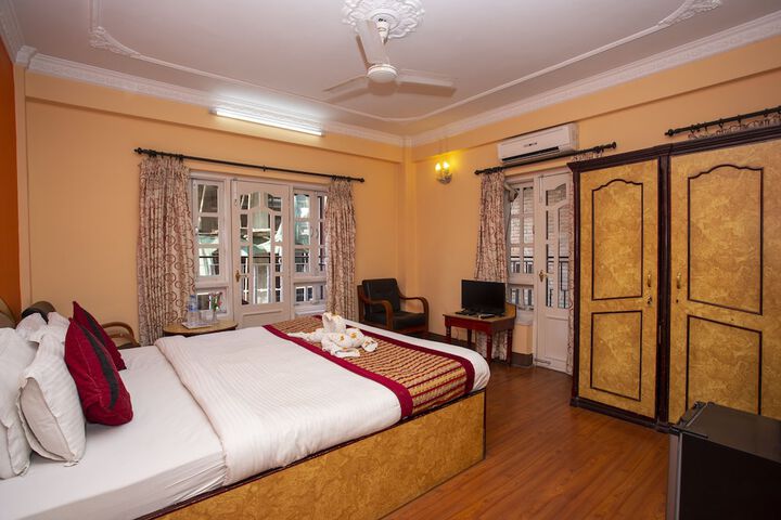 Room 20 of 49