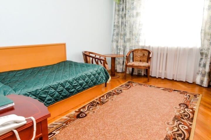 Room 10 of 61