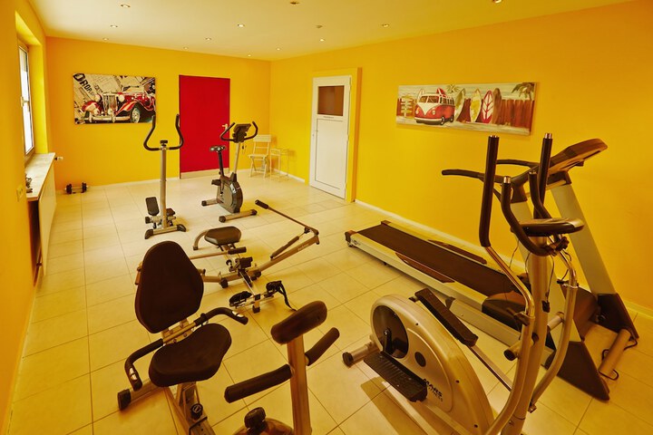 Health and Fitness 21 of 32