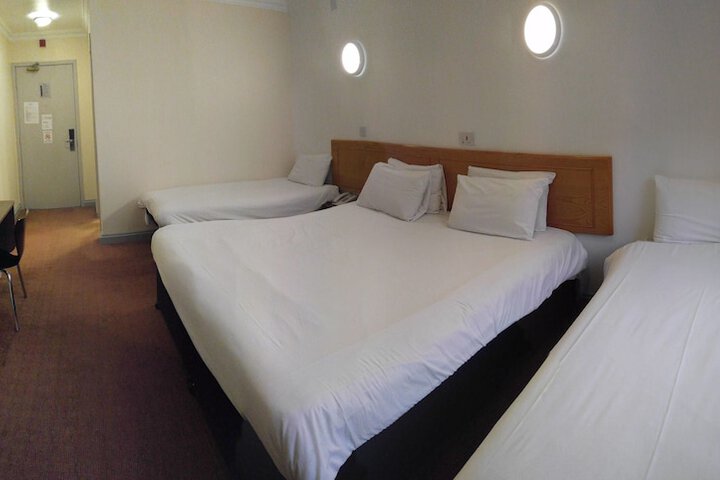 Room 108 of 236