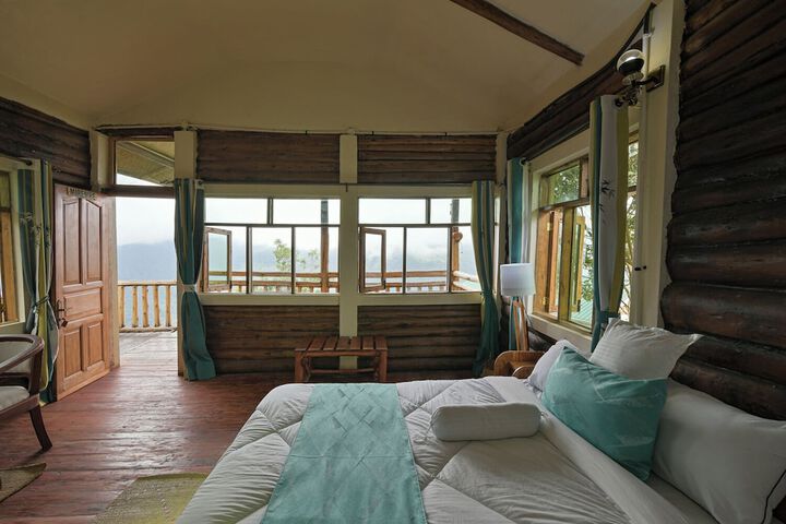 Room 15 of 76