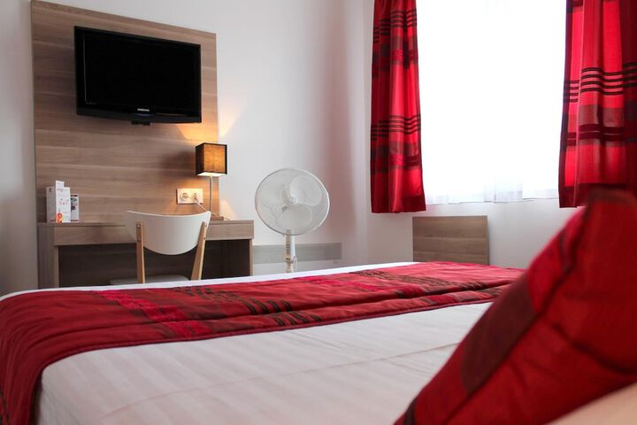 Room 21 of 50