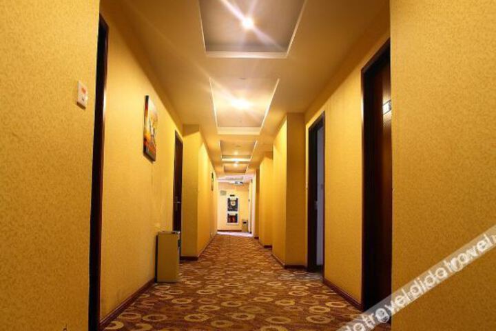Hotel Interior 10 of 13