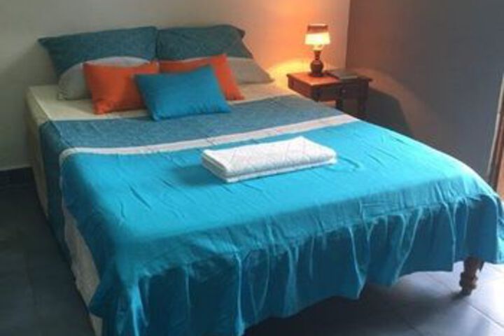 Room 4 of 6