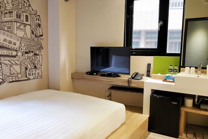 Room 46 of 108