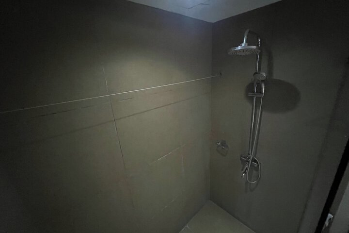Room 58 of 68
