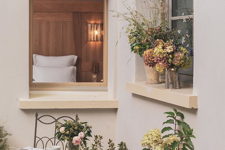 Hotel 60 of 72