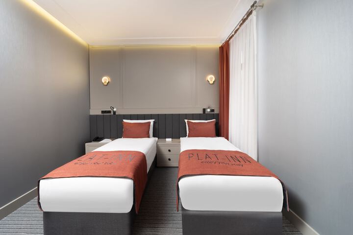 Room 20 of 41