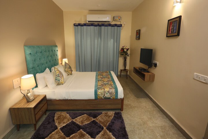 Room 6 of 45