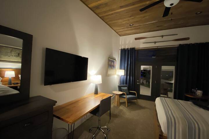 Room 4 of 49
