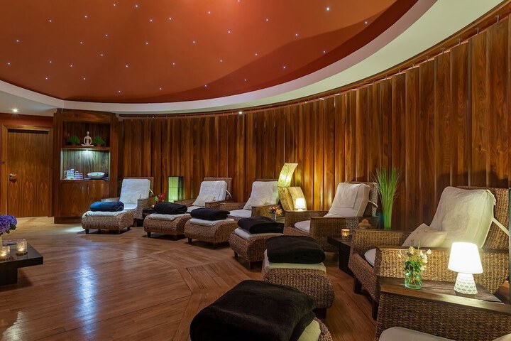 Relaxing Spa