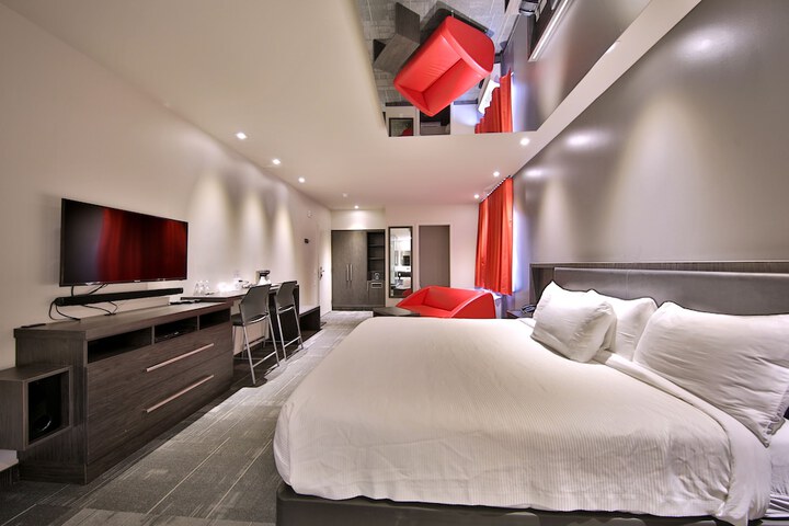Room 14 of 29