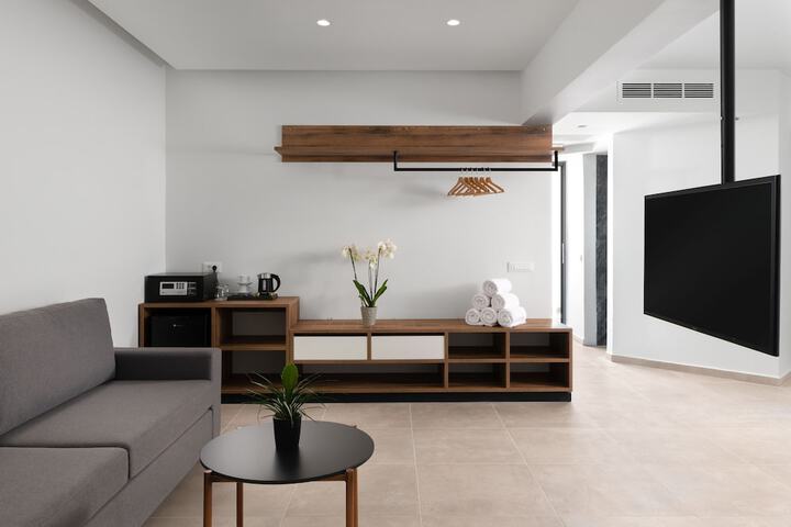 Room 14 of 39
