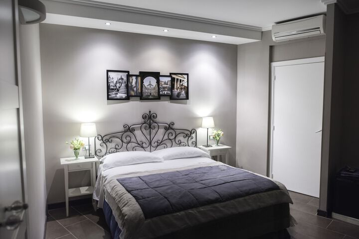 Room 8 of 54