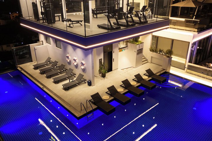 Pool 58 of 100