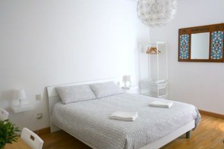 Room 9 of 23