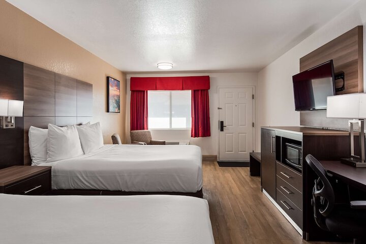 Room 16 of 35