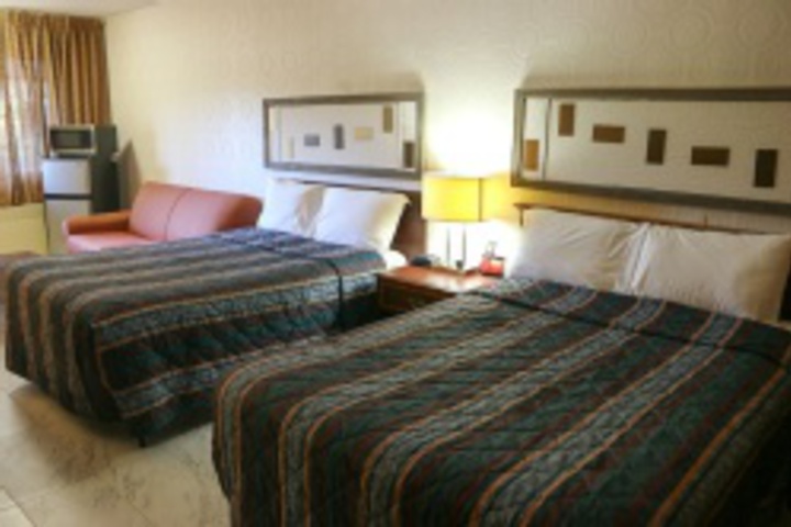 Room 103 of 156