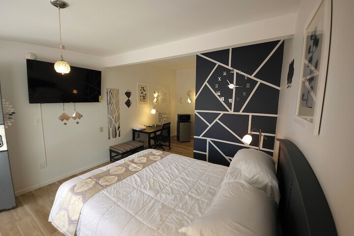 Room 3 of 11