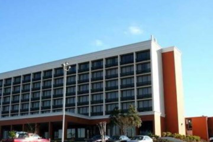 Ramada Inn Atlanta Airport South in College Park, GA