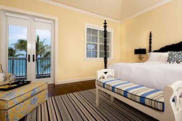 Room 46 of 214