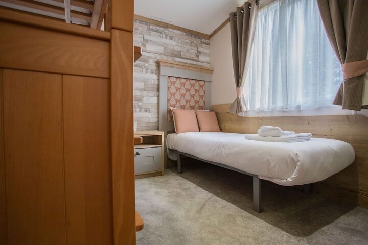 Room 9 of 52