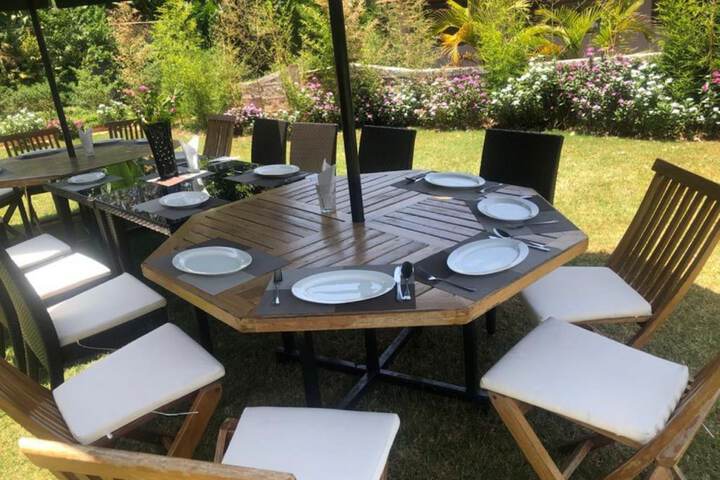 Dining 14 of 14