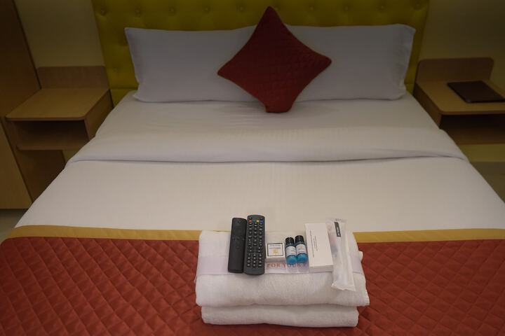 Room 44 of 60