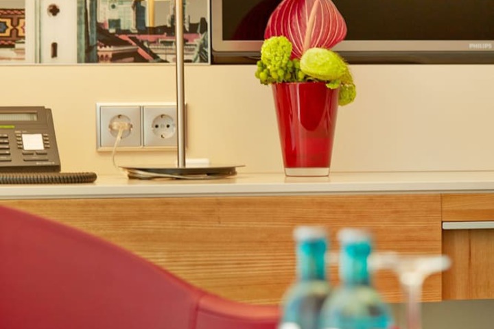 Room amenity