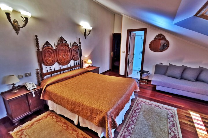 Room 14 of 69