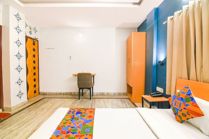 Room 20 of 34