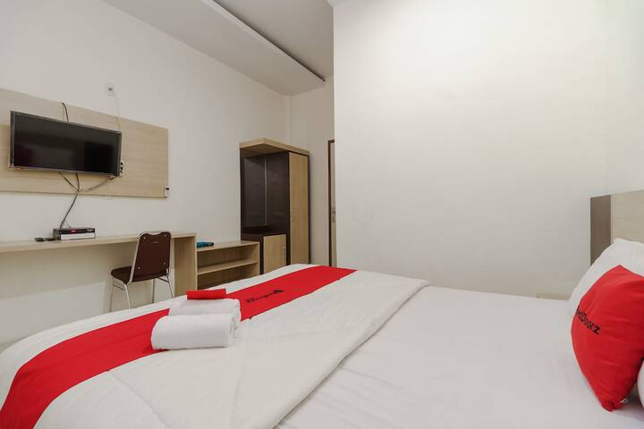 Room 16 of 16