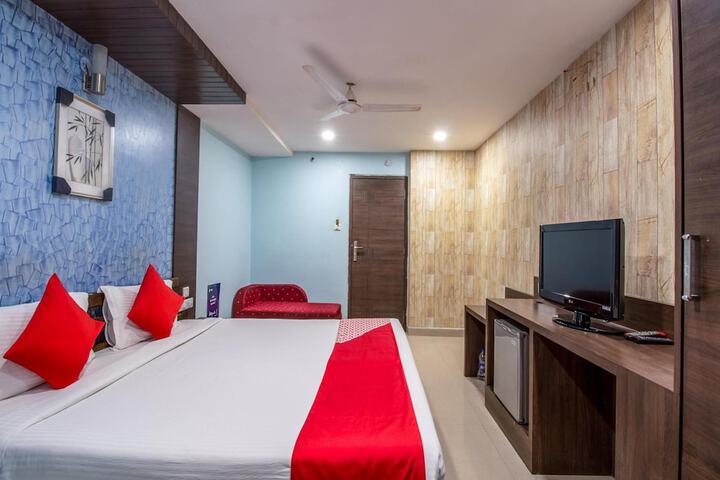 Room 15 of 46