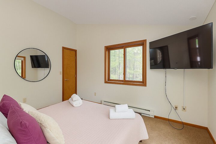 Room 3 of 21