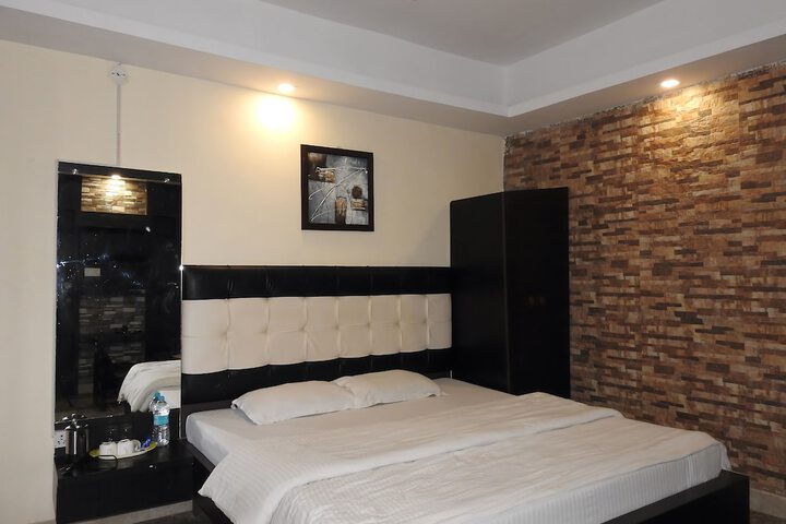Room 20 of 82