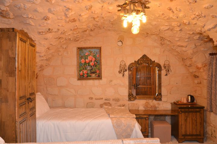 Room 4 of 57