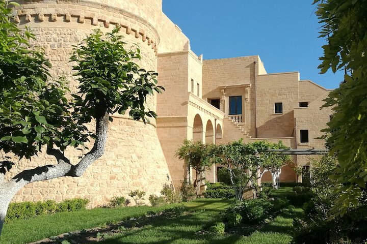 Hotel Exterior 49 of 60