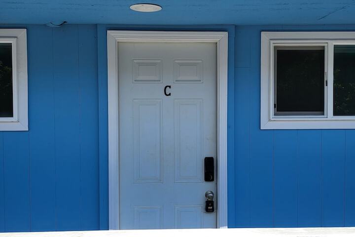 Room 29 of 222