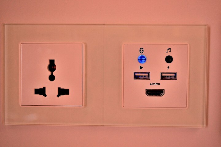 Room 32 of 52