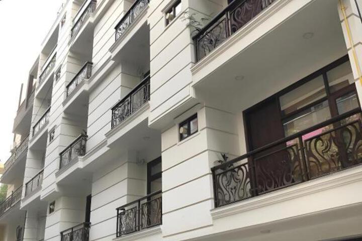 Lemon Green Residency Hotel and Serviced Apartment