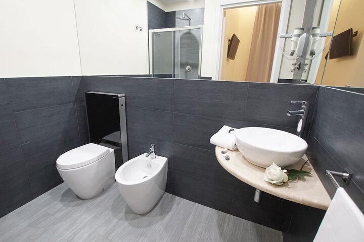 Clean Restrooms