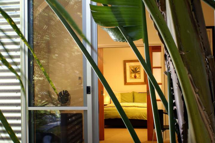Room 10 of 72